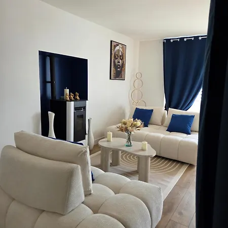 Liebeshotel Afterclose Le11 *