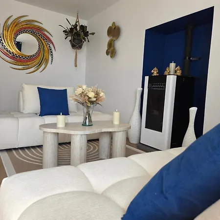 Love hotel Afterclose Le11 Saint-Sebastien-sur-Loire